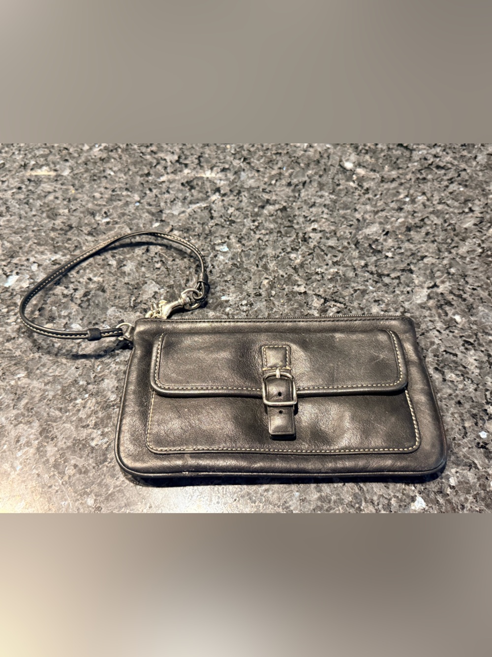 COACH Bleecker Black Leather Vintage Clutch Wristlet Wallet Purse